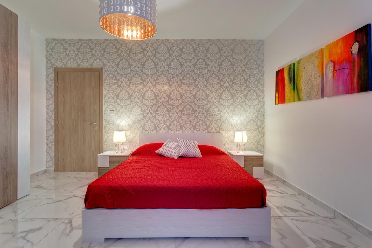 Marvelous 2 Bedroom Apartment By The Sea 卡瓦拉 外观 照片