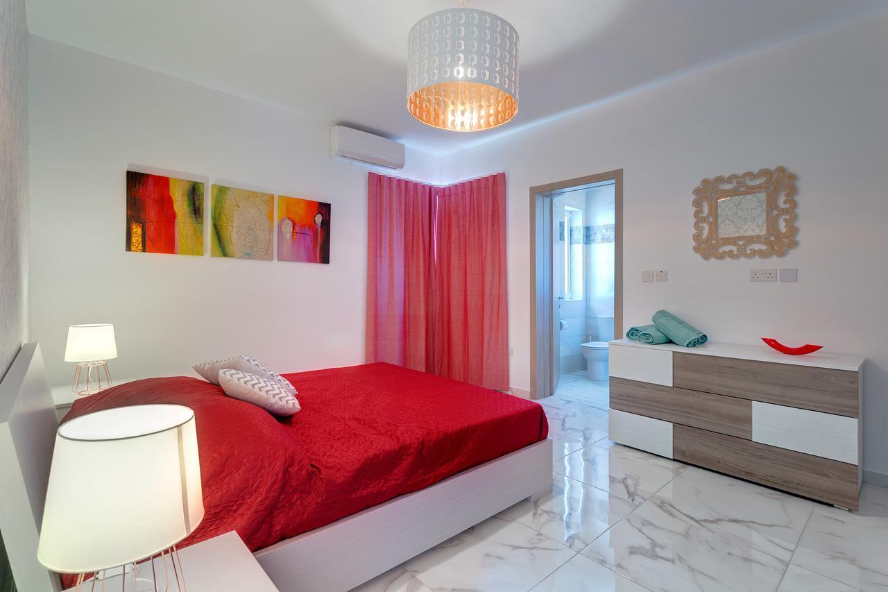 Marvelous 2 Bedroom Apartment By The Sea 卡瓦拉 外观 照片