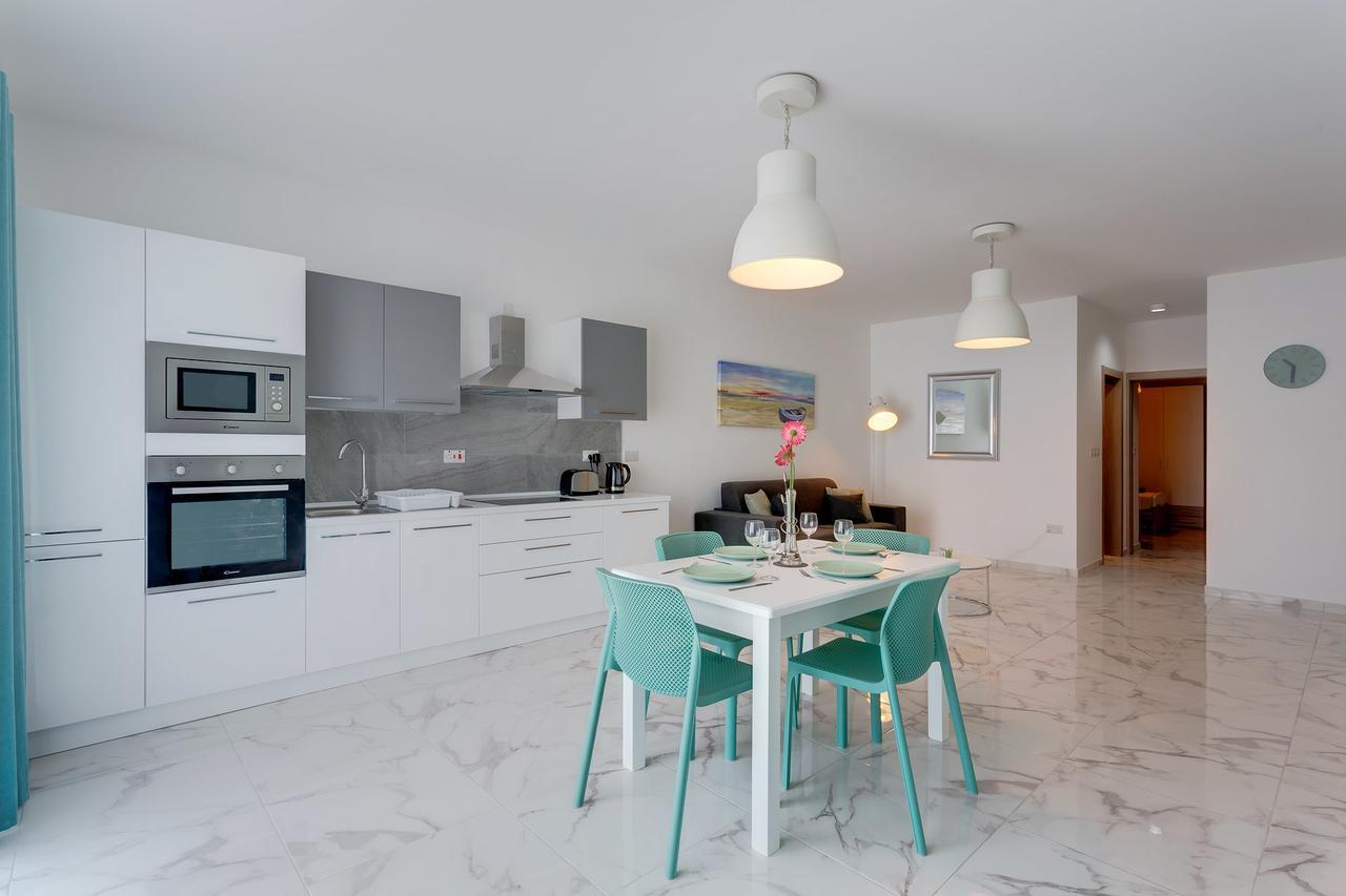 Marvelous 2 Bedroom Apartment By The Sea 卡瓦拉 外观 照片